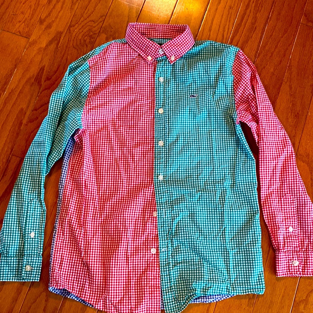 Vineyard Vines red/green gingham button down shirt boys M